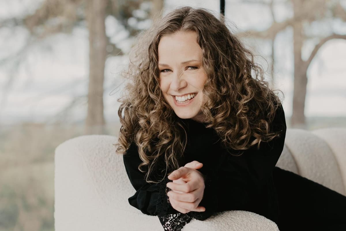 Singe Ruth Point Singer Ruth Trimble will be celebrating the release of her new album ...