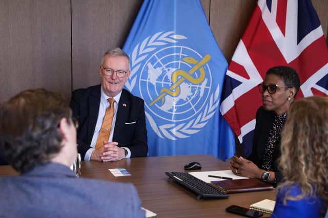 Health Minister Mike Nesbitt met Dr Rhonda Sealey-Thomas, Assistant Director, Pan American Health Organisation (PAHO), and colleagues at PAHO headquarters in Washington. Photo by Kelvin Boyes / Press Eye.