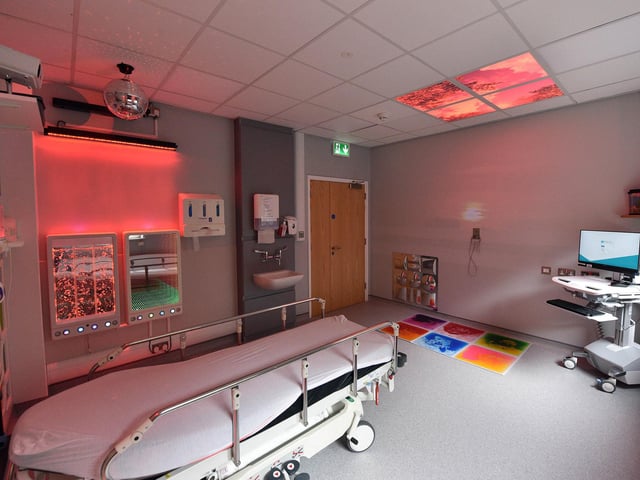 The new sensory room at Causeway Hospital’s Emergency Department features soothing lighting, calming projections and a range of visual and tactile elements. CREDIT DAVID SCOTT