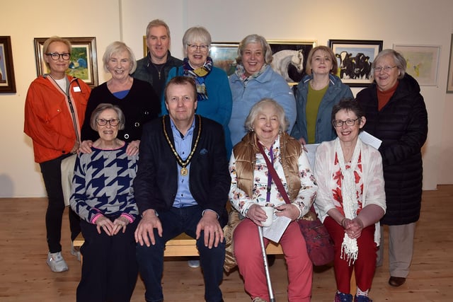 Members of trhe Armagh Art Club committee pictured with Deputy Lord Mayor, Councillor Tim McClelland at the opening of the club exhibition in Millennium Court, William Street, Portadown. PT09-244.