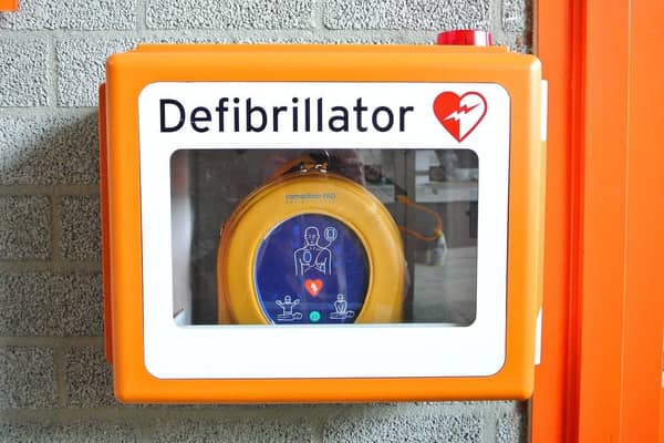 Councillors say a funding pot is needed to replace pads and batteries on the Borough's defibrillators. CREDIT PIXABAY