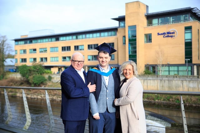 South West College (SWC) Dungannon graduate Kehan Casey from Cookstown, with his parents celebrating his achievements on the Open University BSc (Hons) Computing Science.