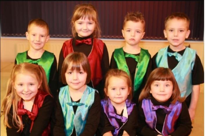 Woodlawn Primary School's Nativity narrators in 2009.