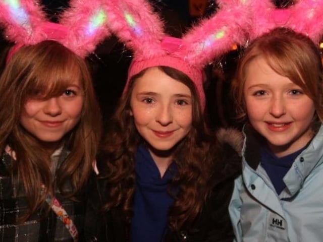 Bethany Wilson, Tanya Warwick and Kerryn Girvan at the Christmas tree lights switch on event in Ballyclare in 2008.