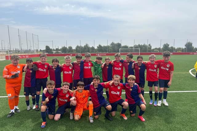 The 2014 squad with Barcelona.