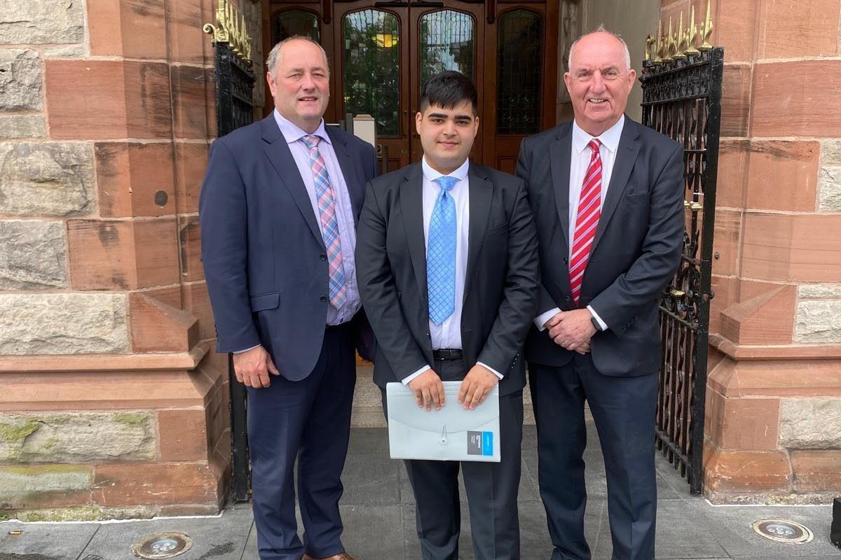 Basra hands in nomination forms at Londonderry's Guildhall