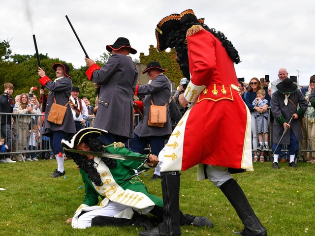 The Sham Fight is well underway.