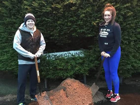 Helping to deliver grit were East Antrim MLA John Stewart with party colleague, Mid and East Antrim councillor Lindsay Millar.  INCT 03-741-CON