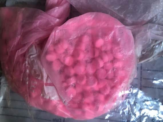 The bag of 'pink ecstasy' which was handed in to police. Image: PSNI Banbridge / Facebook