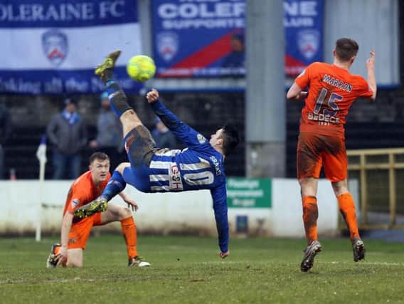Eoin Bradley fires in an overhead kick against Glenavon at the Coleraine showgrounds. Photo Stephen Davison/Pacemaker Press