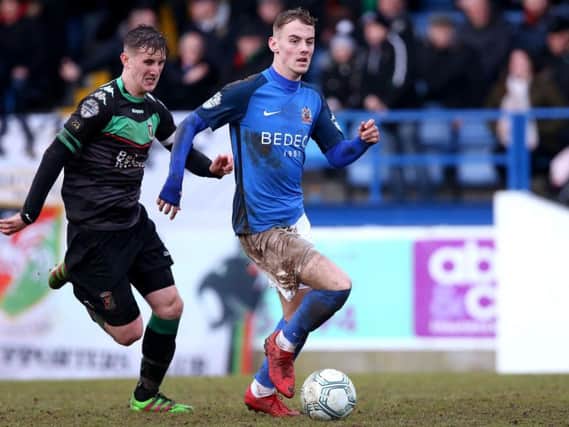 Mark Sykes (right) on the ball during Glenavon's 2-2 draw with Glentoran.