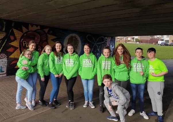 Members of a youth project have unveiled their Mental Health mural in Newtownabbey.