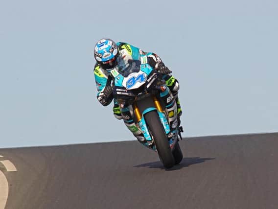 Alastair Seeley clinched a Supersport double on the EHA Racing Yamaha.