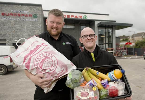 Pictured are Geoff Moore and  Conor McKenna from Moundview Eurospar.  Picture Mark Marlow
