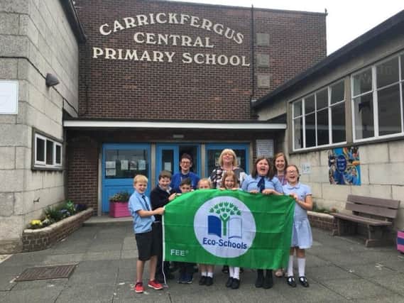 Carrickfergus Central Primary School has been awarded a prestigious Eco-Schools Green Flag by the environmental charity Keep Northern Ireland Beautiful.
