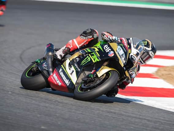 Jonathan Rea is on an eight-race winning streak after claiming his fourth double in a row at Magny-Cours in France to win the World Superbike title for the fourth time.