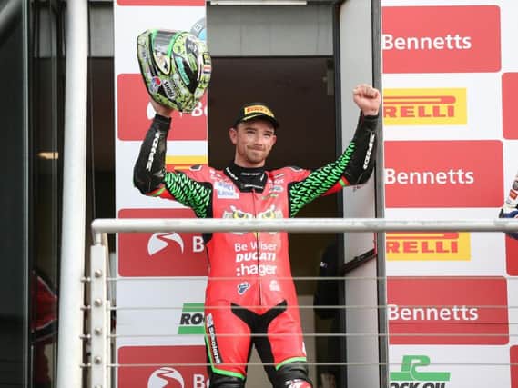 Glenn Irwin has pledged to give any prize money he wins at the Sunflower Trophy meeting to the family of William Dunlop.