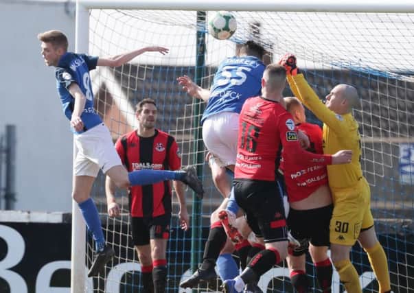 Action from Glenavon's dramatic 2-1 victory over Crusaders. Pic by Pacemaker.