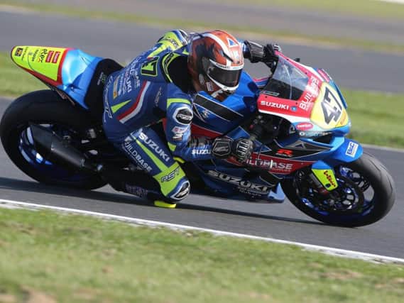 Richard Cooper on the Buildbase Suzuki in the National Superstock 1000 class at Silverstone. Picture: David Yeomans.