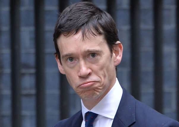 Tory minister Rory Stewart has stirred debate with his video about Brexit and the Irish border