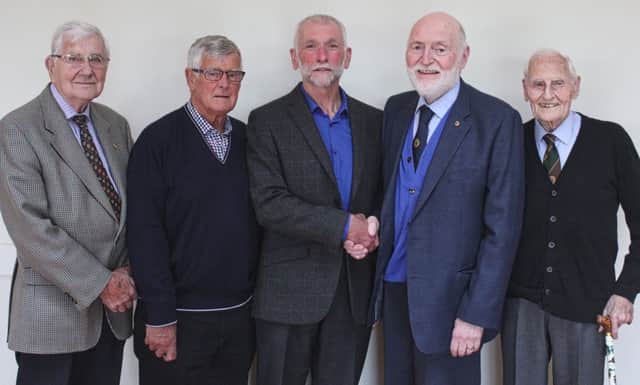 Club Past President Mike Turner thanks Geoff Warke for his excellent talk, with Club Member Jim Nesbitt and Past Presidents, Jim Archer and Norman Maxwell