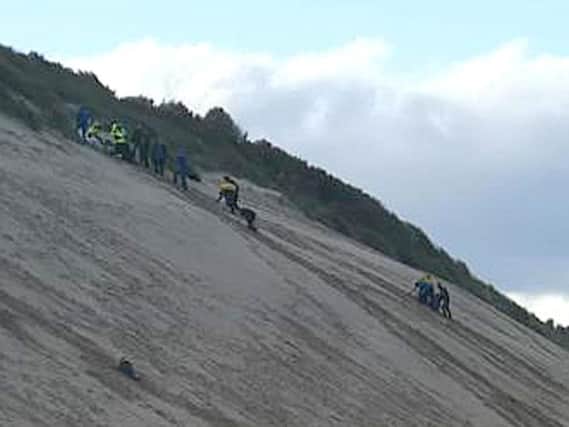 The rescue operation to rescue the male paraglider