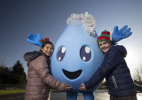 NI Water's winter mascot 'Flo' is on the road again this year to help remind the public to prepare for freezing temperatures and ensure that the water continues to 'Flo' freely through our pipes all winter long.   

Pictured helping Flo deliver winter advice is Sarah Jane Armour and Chloe Patterson