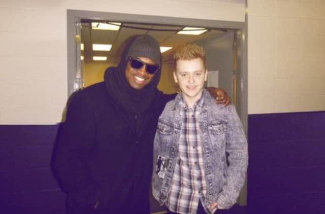 Niall with RnB superstar Ne-Yo backstage at the Echo Arena Liverpool