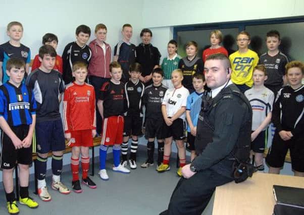 PSNI Constable M. Taylor photographed in Ballymena North Complex last week where he made the boys of Northend United U-13/14s aware of the dangers of using drugs. INBT 10-821H