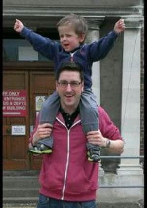 Oscar and dad Stephen celebrated the news that the four-year-old had received the all clear from doctors this week. INNT 16-600con