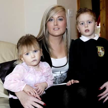Gillian McMullan with children, Lexie (3) and Morgan (4), INLM18-213.