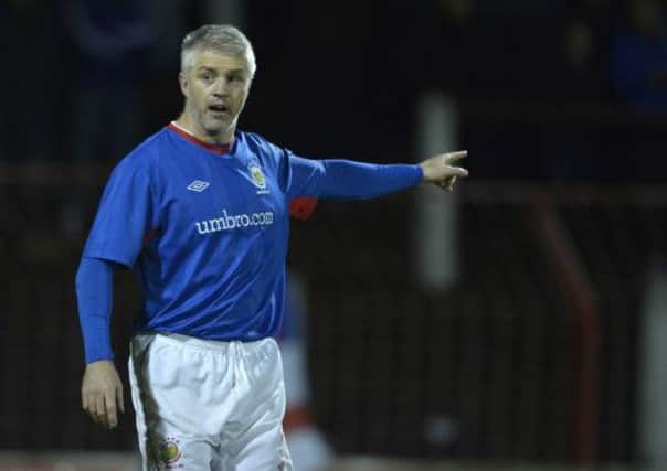 William Murphy - one year deal with Glenavon.
