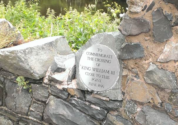 The plaque commemorating King William's journey across the River Bann, which is situated at Dubar's Bridge.