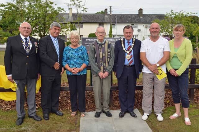 The unveiling of a new plaque to honour fallen Servicemen at Ypres Park.