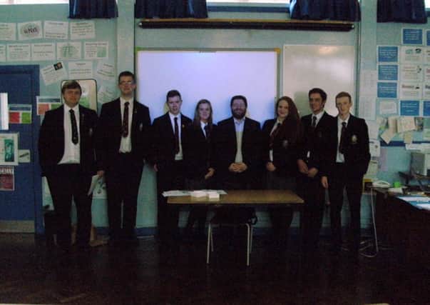 Mr Bill Ricardi from Deloitte Testing Services was invited to Carrickfergus Grammar School to speak to the Year 14 pupils about an exciting Bright Start programme for young people.  INCT 38-722-CON