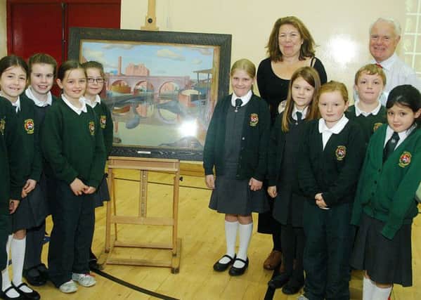 Pupils of Gracehill Primary School who joined Lexie Scott, principal; and Shan McAnnena of Notten Gallery, Queen's; where they took part in the BBC "Master Pieces in School" project where they learned to draw  like local artist "John Luke". INBT 41-801H