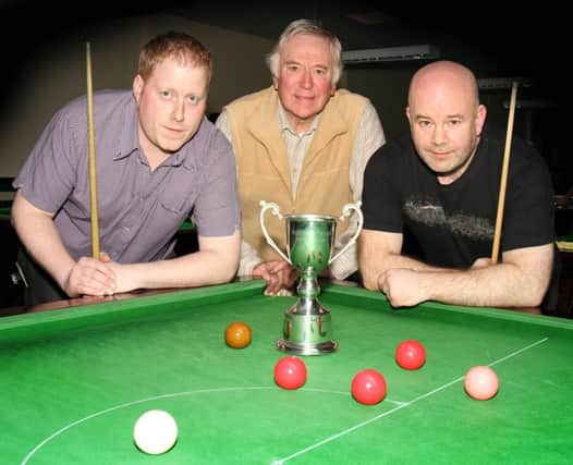 Dale Harley (referee) pictured with Steven McIlroy and Gregory Cooke who played the Marcus Dickson Memorial Cup final at Potters Snooker Club last Tuesday evening. INCR04-107PL