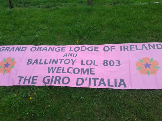 Welcoming the Giro in Ballintoy. INBM20-14