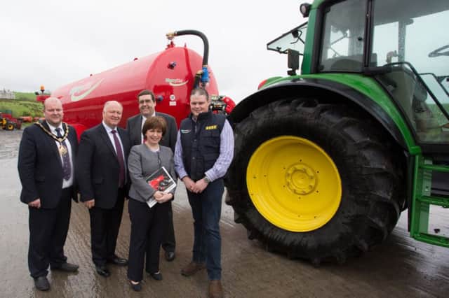 Diane Dodds MEP along with David Simpson MP, Stephen Moutry MLA and the Mayor of Craigavon DUP Councillor Mark Baxter pictured with Managing Director of SlurryKat Garth Cairns.
