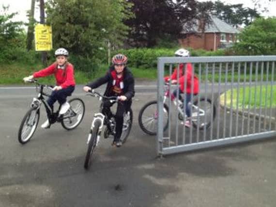 Cairncastle pupils taking part in the Sustrans Giro challenge. INLT 23-659-CON