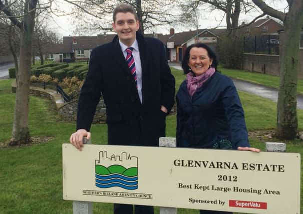DUP MLA Paula Bradley and Councillor Phillip Brett have welcomed the extension of the Town Service into Glenvarna.