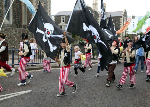 Young pirates parade through Portrush. INCR28-351PL