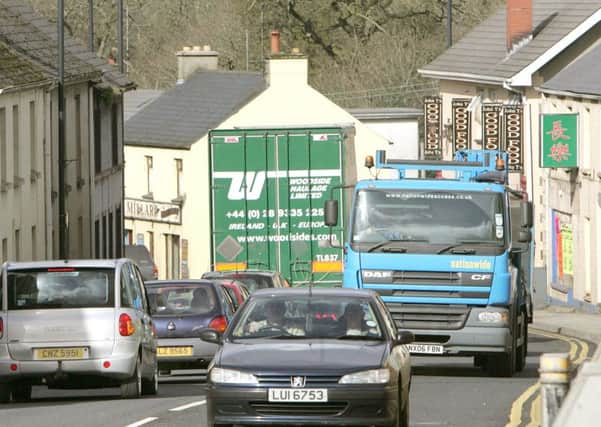 Traffic congestion on lower Main Street in Dungiven. LV13-727MML