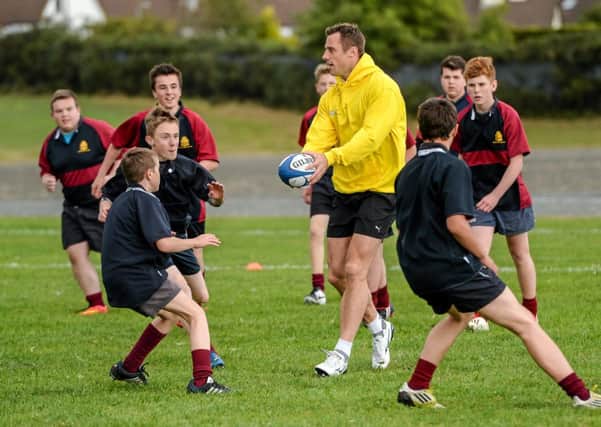 The rugby team at Downshire School were put through their paces by Ulster and Ireland star Tommy Bowe. Picture credit: Oliver McVeigh / SPORTSFILE
