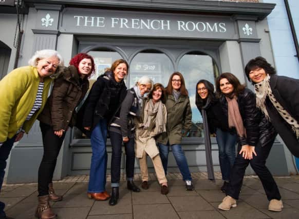 Top French travel and lifestyle journalists with Anne Zemmour, Tourism Ireland, (left) outside the French Rooms in Bushmills, during their fact-finding visit to Northern Ireland; they are here as guests of Tourism Ireland. Titles represented include ELLE; Paris match; Air France Madame; LExpress Styles; Geo.fr and Plumevoyages.fr. Pic by Chris Roberts (no repro fee). INBM43-14S
