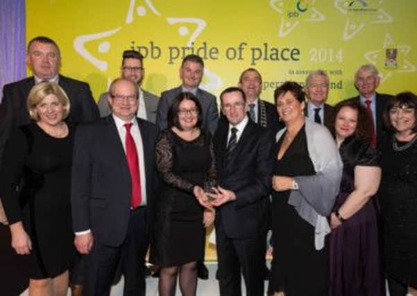 Causeway Rural and Urban Network,Field of Dreems, Colraine group members with (back) Ronan Foley, Chief Executive IPB, Tony O'Brien,Leas Cathaoirleach Clare County Council, Dr Christopher Moran,Chairman Co-Operation Ireland and Tom Dowling ,Chairman Pride of Place at the 12th Annual IPB Pride of Place Awards in association with Co-operation Ireland at Tracey's West County Hotel Ennis. Photograph by Eamon Ward