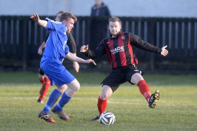 Banbridge Town started the New Year with a 1-1 draw with Ballymoney United at Crystal Park. INBL1501-206EB