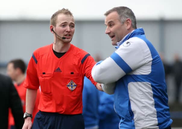 Glenn Ferguson expresses his displeasure at a decision to referee Keith Kennedy. Picture: Press Eye.