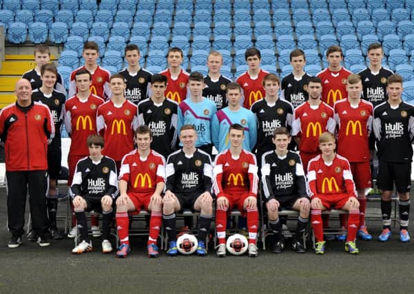 Carniny Amateurs under-19s produced their best NIFL Youth League performance of the season on Saturday when they won 3-0 at title-chasing St Oliver Plunkett.