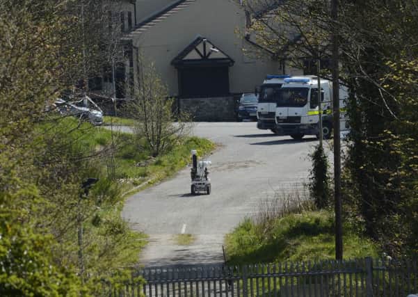 The bomb disposal squad at the scene in Drumahoe. DER1715-101KM